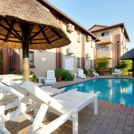 Seagull Lodge Richards Bay Exteriör bild