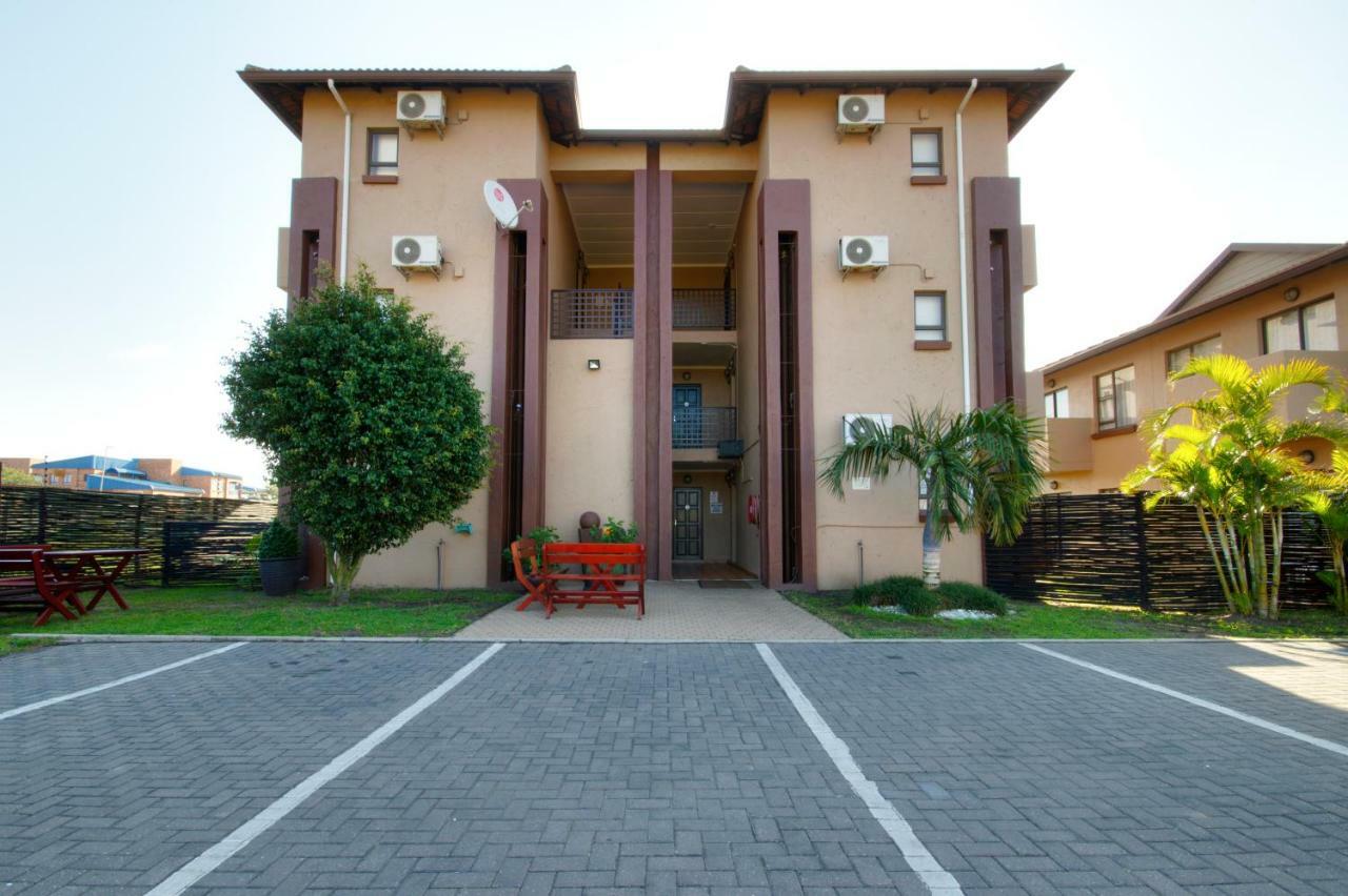 Seagull Lodge Richards Bay Exteriör bild