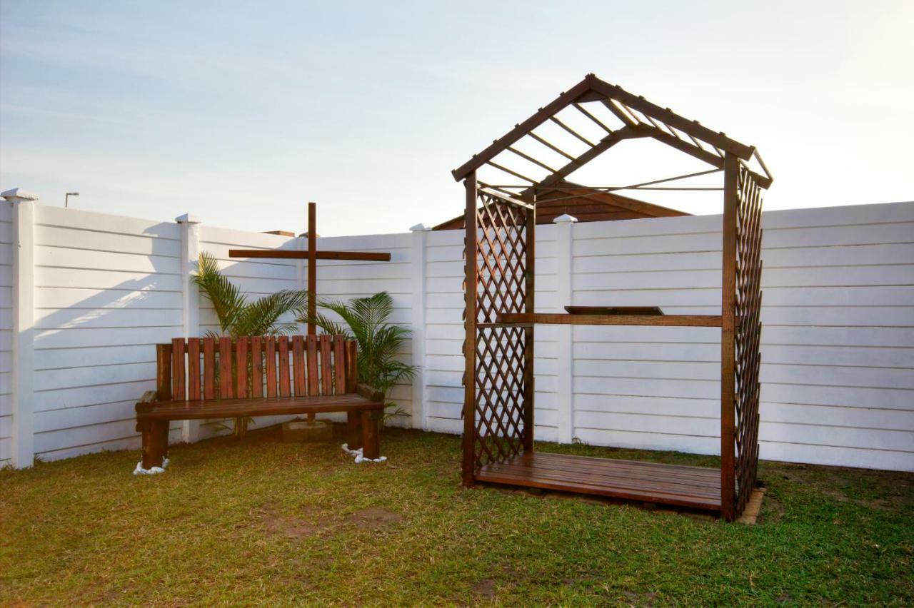 Seagull Lodge Richards Bay Exteriör bild