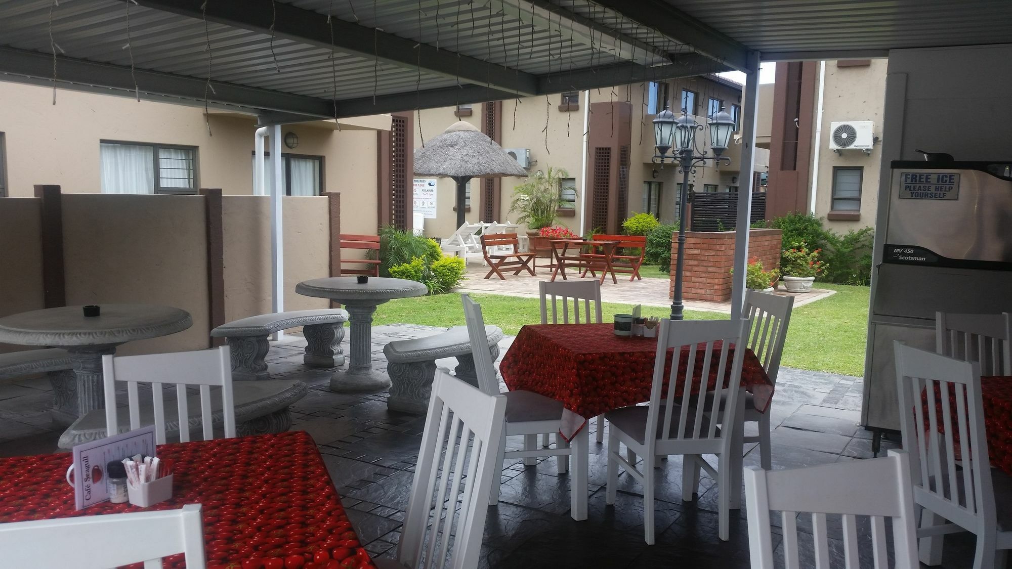 Seagull Lodge Richards Bay Exteriör bild