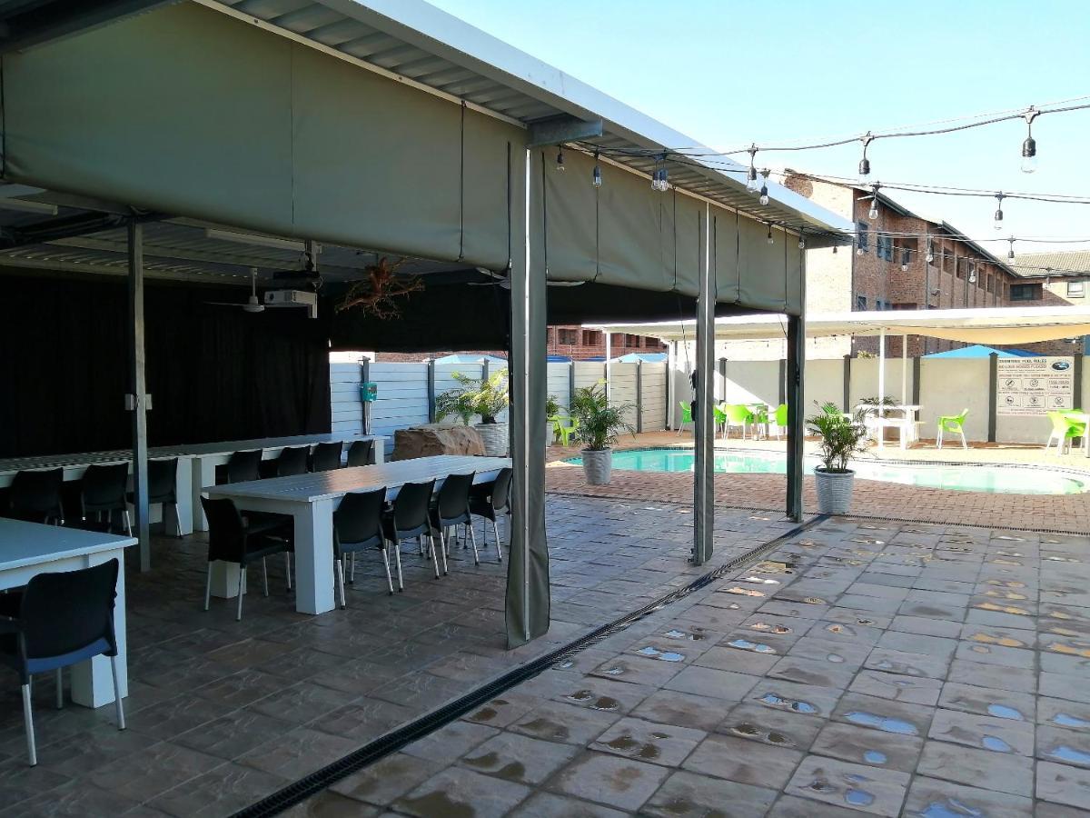 Seagull Lodge Richards Bay Exteriör bild